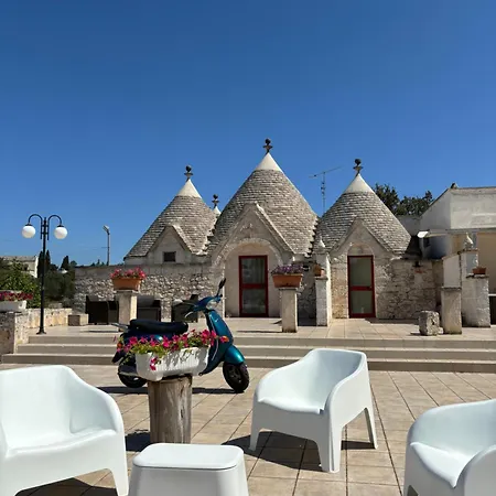 Trulli Del Boschetto