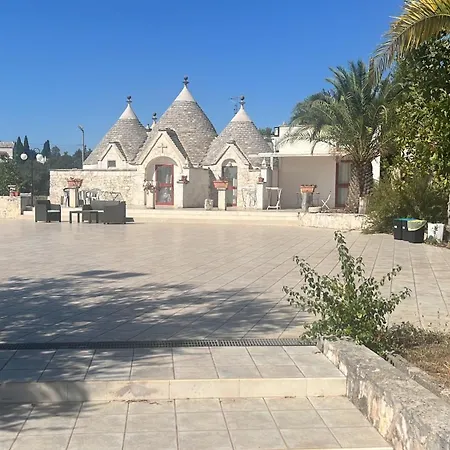 Trulli Del Boschetto Apartment *